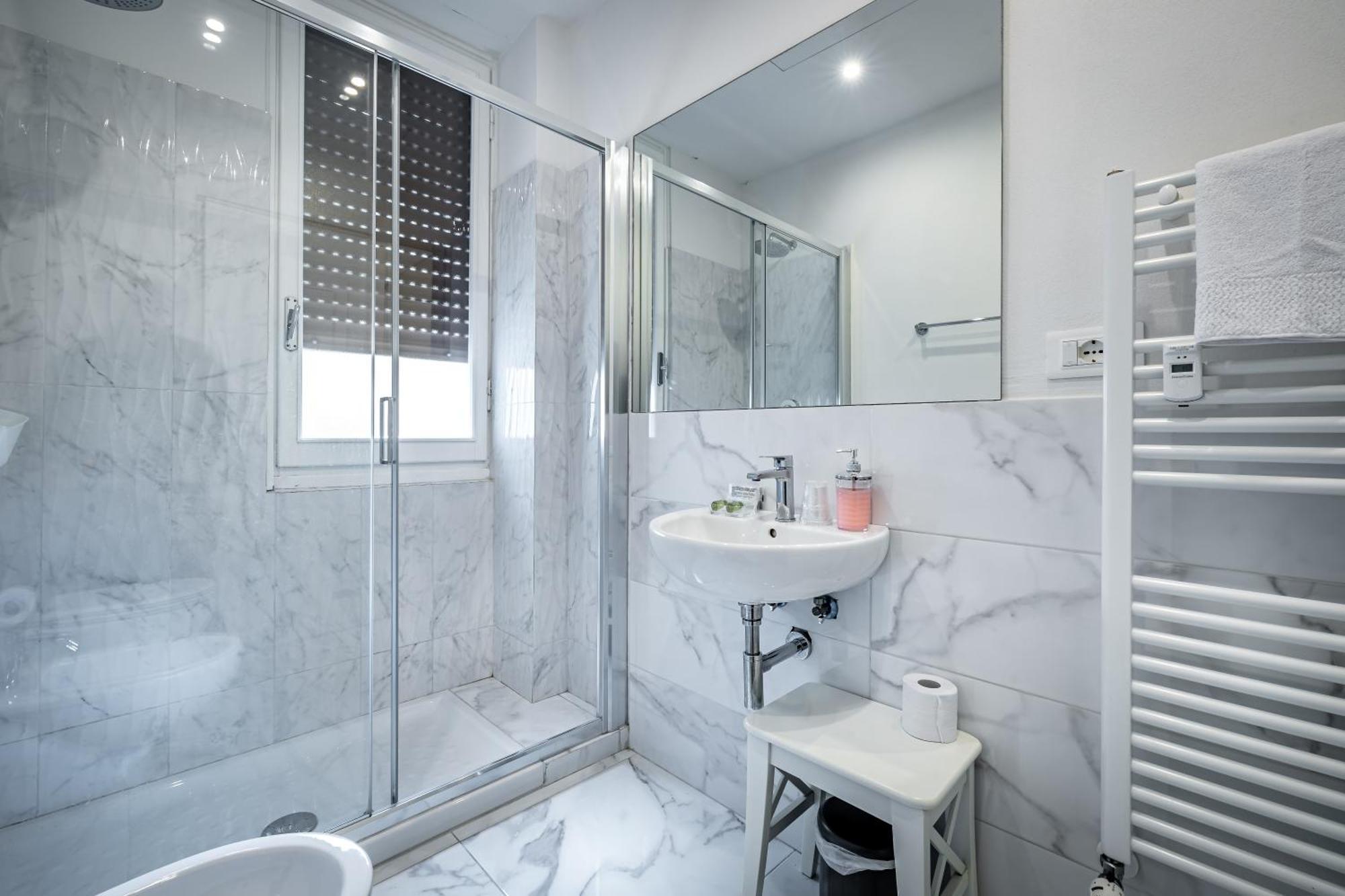 לינה וארוחת בוקר פירנצה Residenza24 מראה חיצוני תמונה
