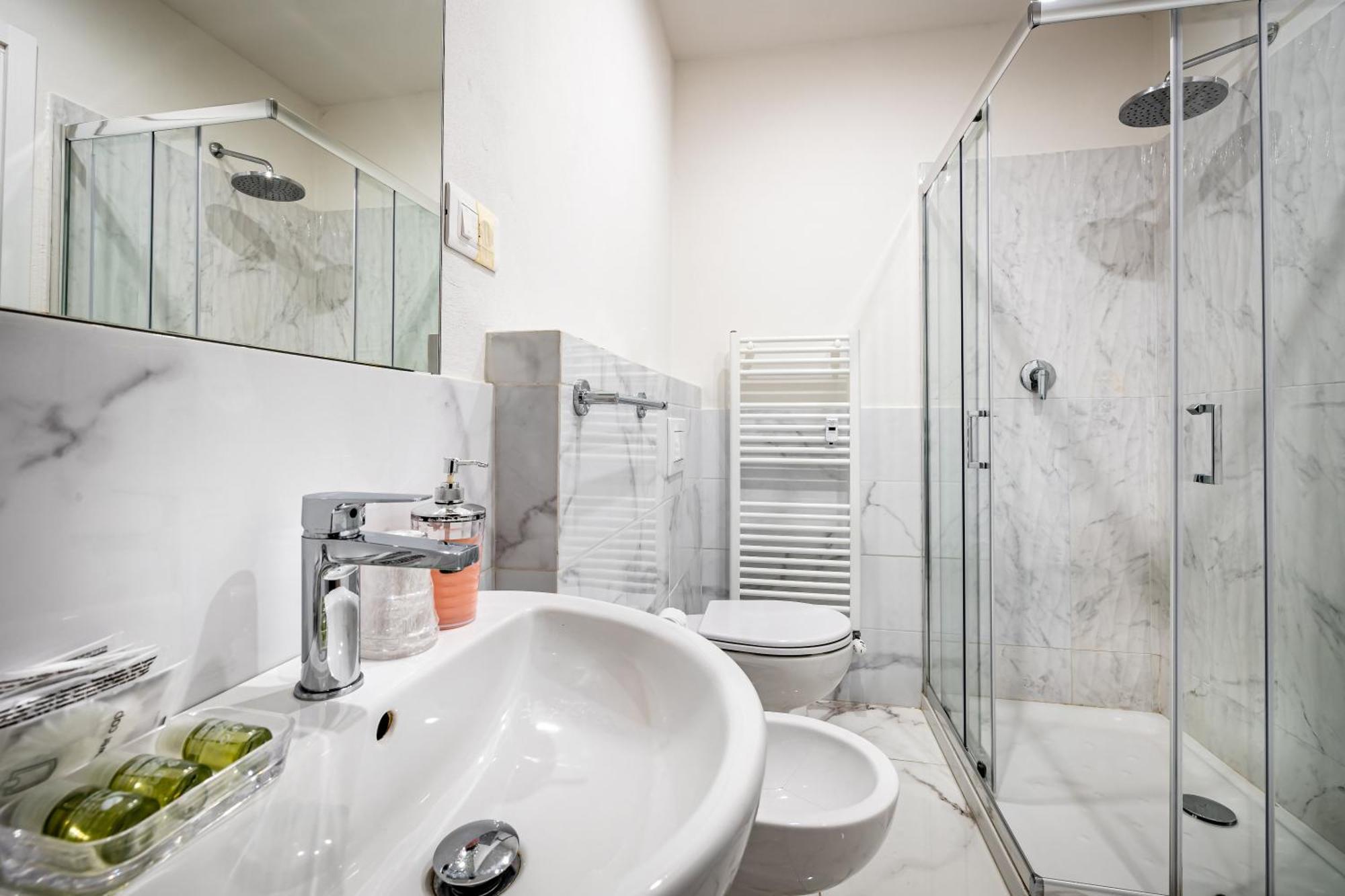 לינה וארוחת בוקר פירנצה Residenza24 מראה חיצוני תמונה